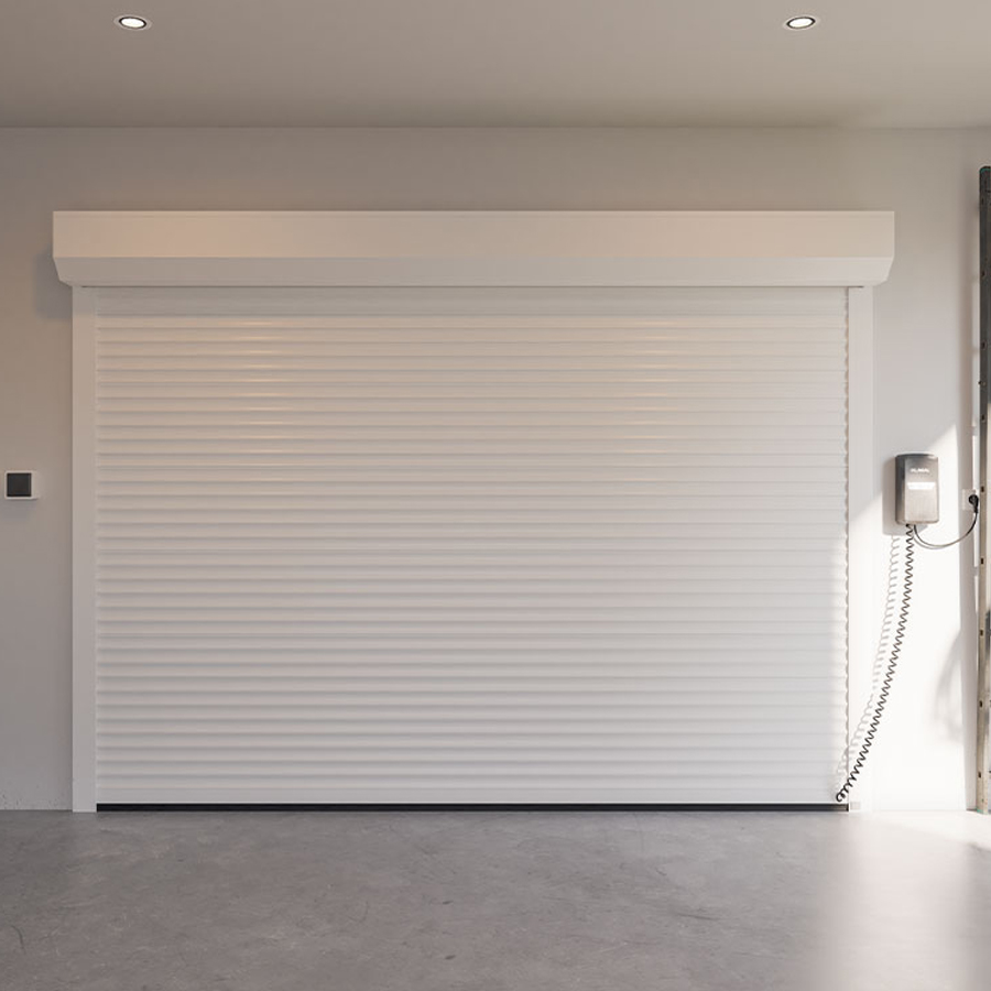 Porte de garage sur mesure dans les Landes | Batinova Rénovation