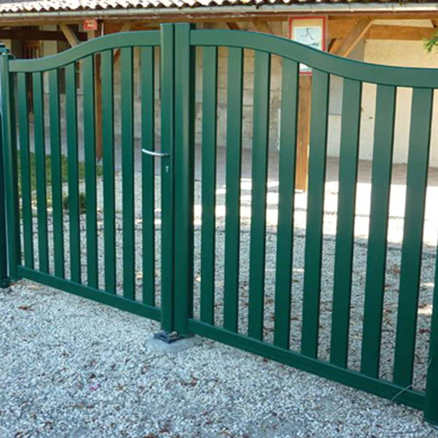 Votre portail et portillon sur mesure dans les Landes | Batinova Rénovation